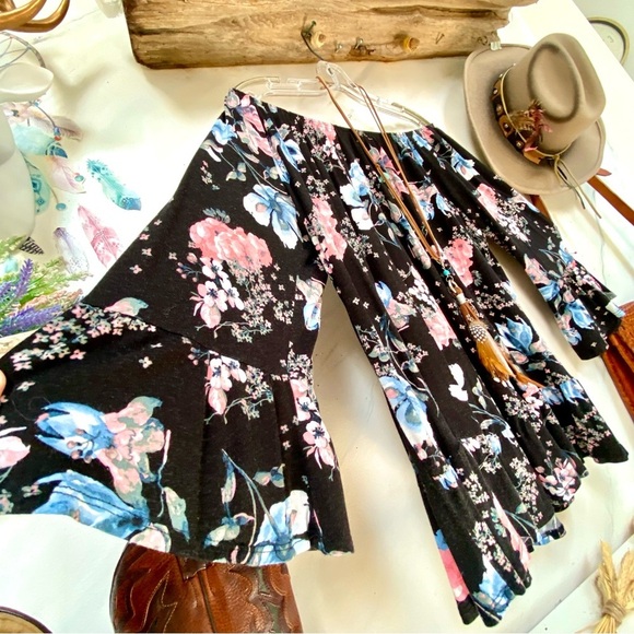 Style & CO off shoulder boho floral Gypsy raffle sleeves blouse shabby chic vibe - Picture 3 of 12